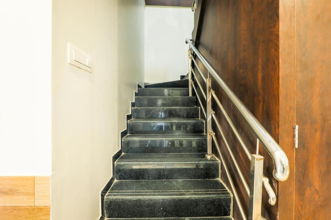 Fabexpress Adore Inn - Nr Mumbai International Airport Zewnętrze zdjęcie